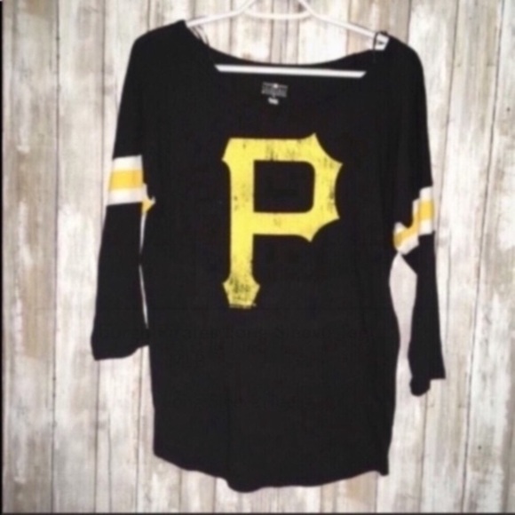 MLB Pittsburgh Pirates Long Sleeve Tee - Picture 5 of 5